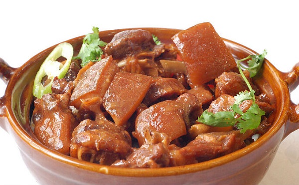 塘蓬镇生炆猪肉,湛江特色美食之塘蓬生焖猪肉---广东特色特产美食小吃图片(图1)