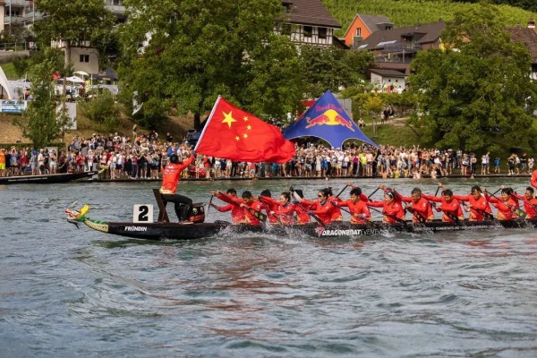 龙舟.jpg