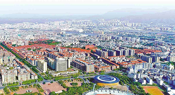 梅州市梅县区扎实推进以县城为重要载体的新型城镇化建设 集中攻坚促发展 五维协同强县域